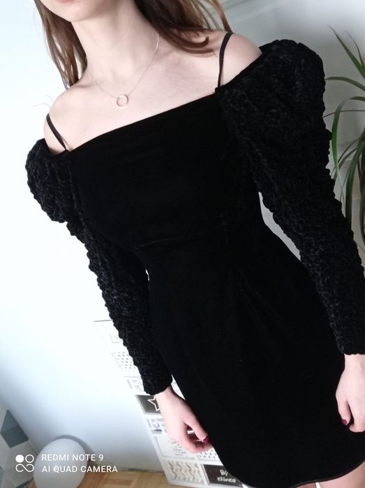 Dior czarna welurowa sukienka wieczorowa 36 S retro vintage wesele bal