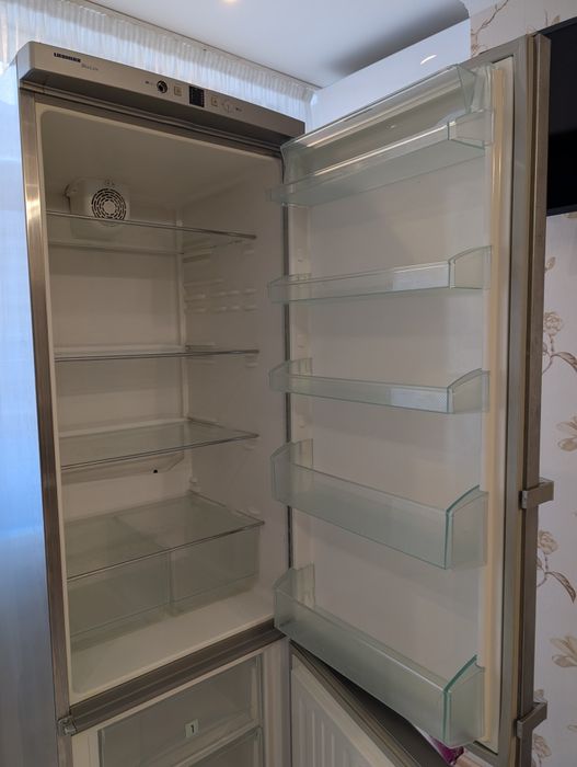 Холодильник LIBHEER CP400030