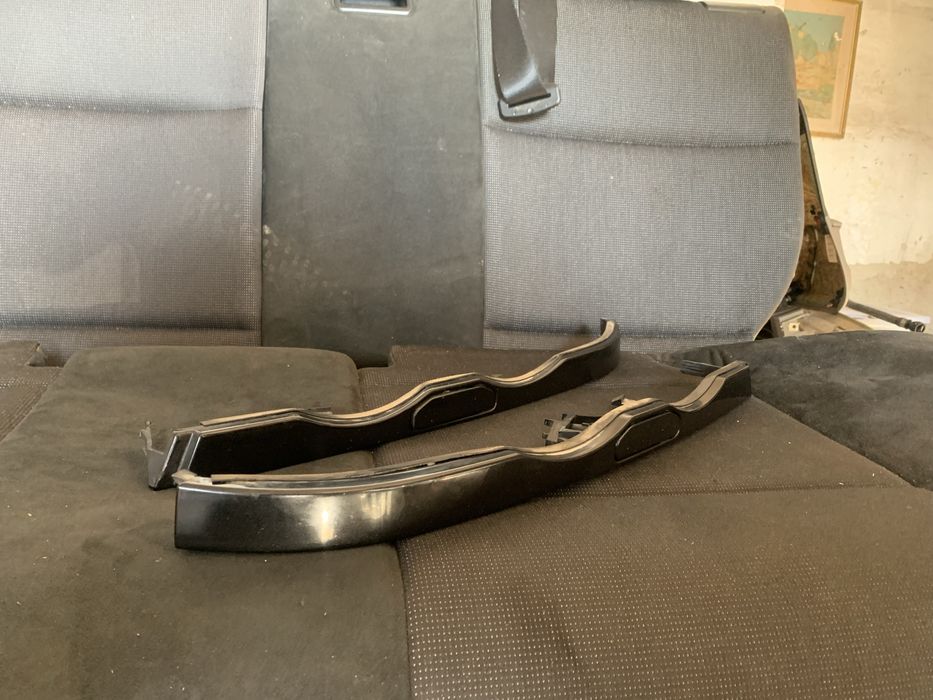 Brewki pod lampy xenon bmw e46 sedan/touring listwy spryski schwarz