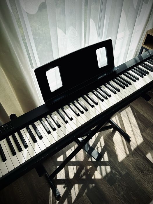 Оренда фортепіано Roland FP10 + Стійка + Педаль + Навушники