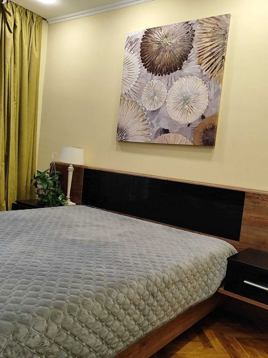 ПОДОБОВО 3 кім. Червоної Калини Довженка В.Шувар, Сихівська. Погодинно