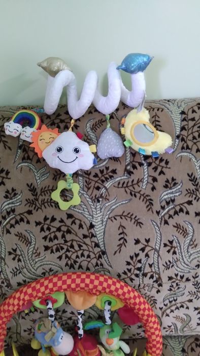 Іграшки для немовлят