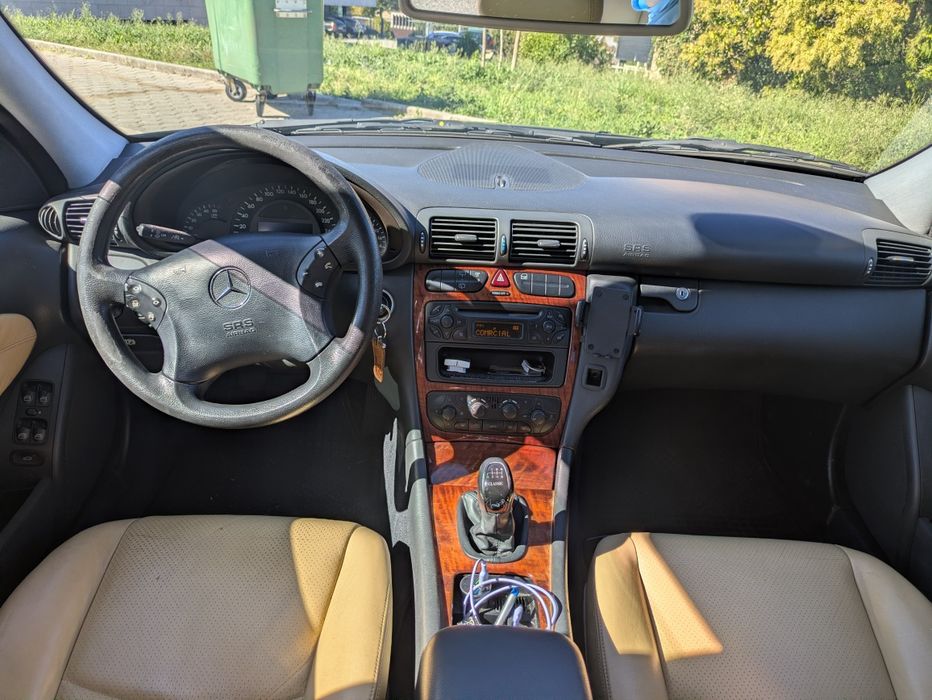 Mercedes Benz  C 220 CDI — photo 5
