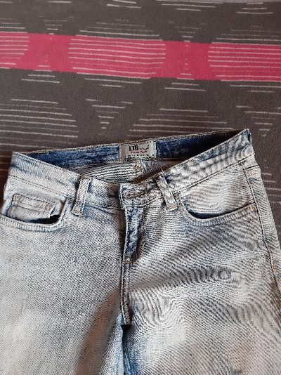 Spodnie jeansy LTB jak nowe
