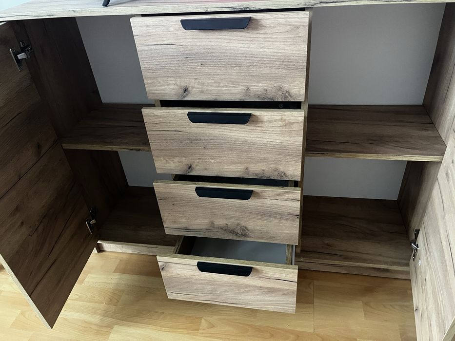 Komoda z szufladami stan b.dobry