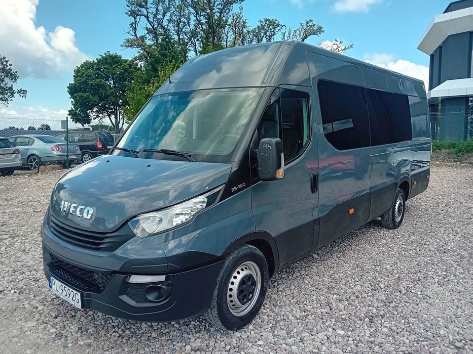 Iveco Daily Brygadówka  Iveco autobus 9-cio osobowy