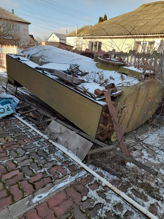 Продам  бочку  алюмінієву 5 500 л