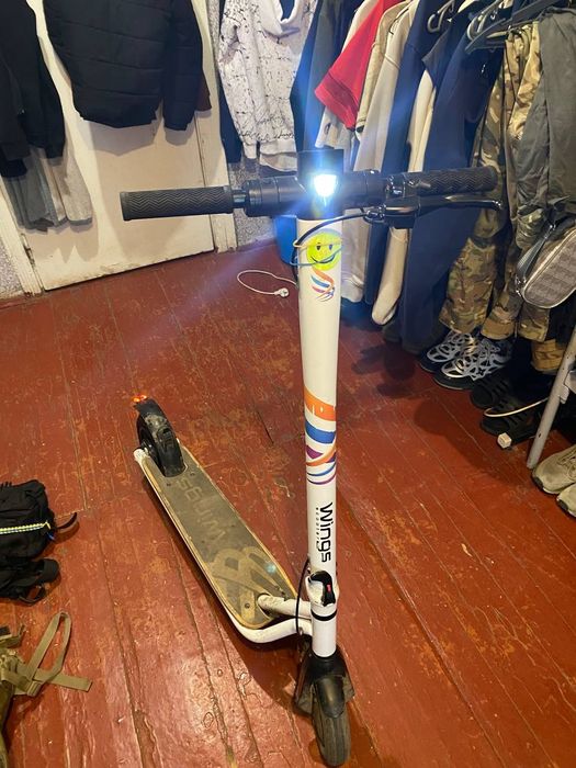 Електросамокат, в хорошому стані