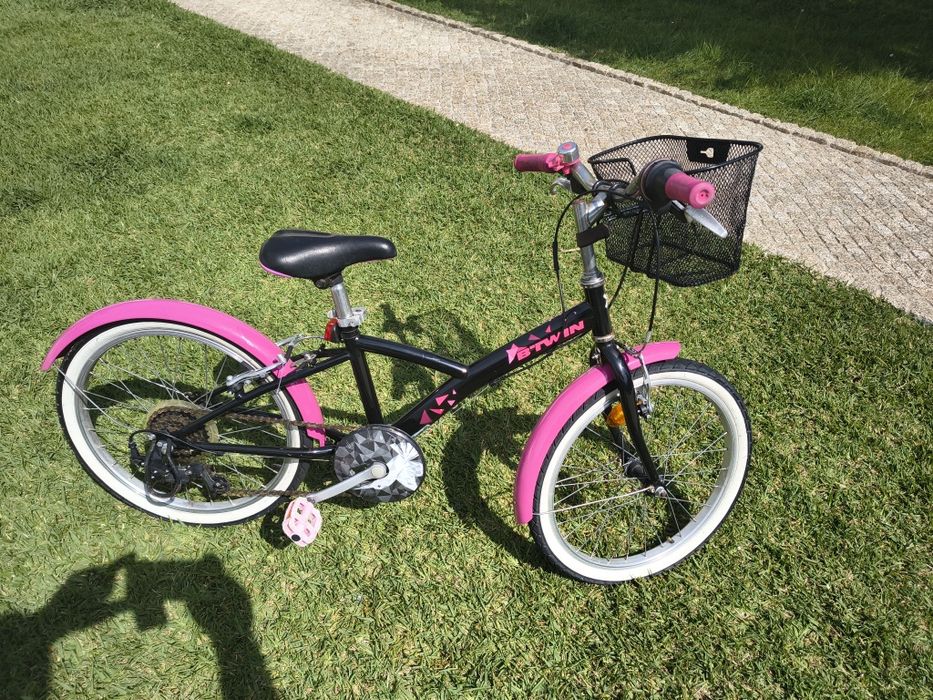 Bicicleta de menina roda 20