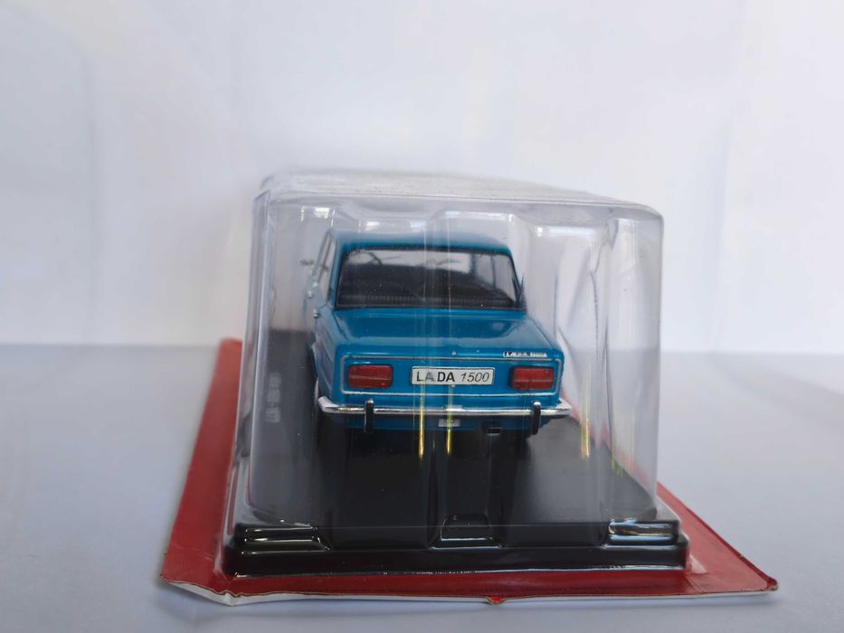 Łada 1500 / skala 1:24 / Samochody PRL Hachette / kultowe auta / Modele kolekcjonerskie / nie Deagostini