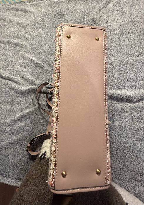 Mala GUESS- original ( semi nova)