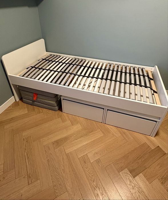 Wygodne łóżko Ikea Slakt 90x200