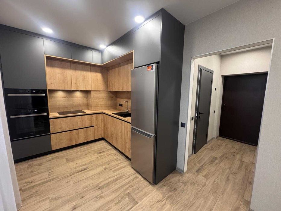 Продам квартиру в ЖК Казка ремонт м. Холодна гора