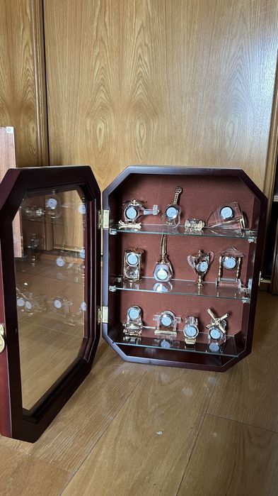 Coleção relogios com mostrador