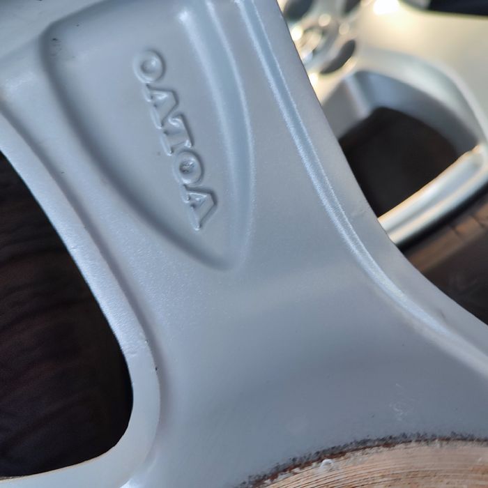 Koła zimowe 16 Volvo V40, V50, V60, S40, S60