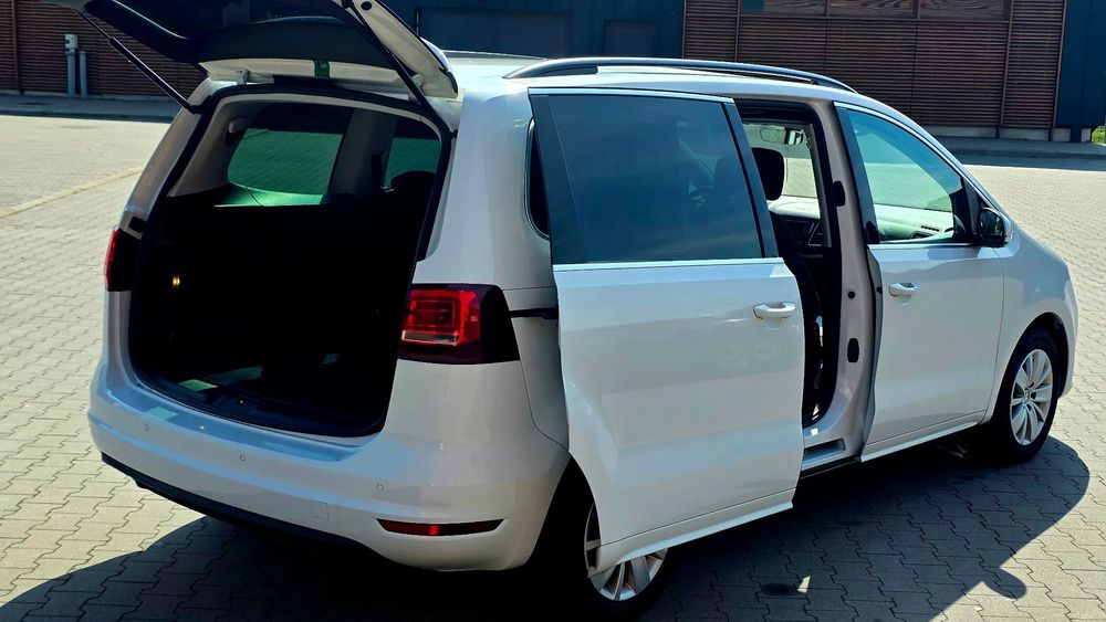 Volkswagen Sharan 2.0 Dsg maly przebieg 7 foteli