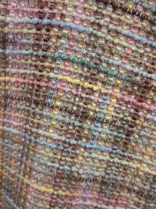 Tweedowy żakiet damski plus size.