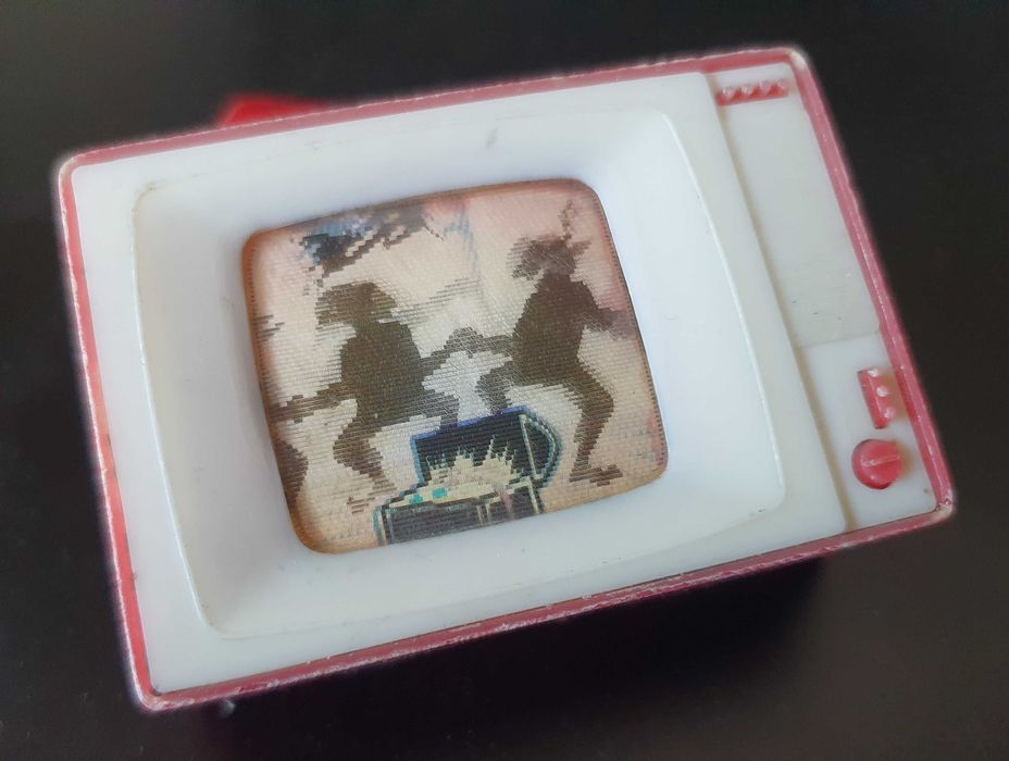 Internova-Hamburg, Muito rara TV Afia / Apára / Aguça Lápis - Anos 50