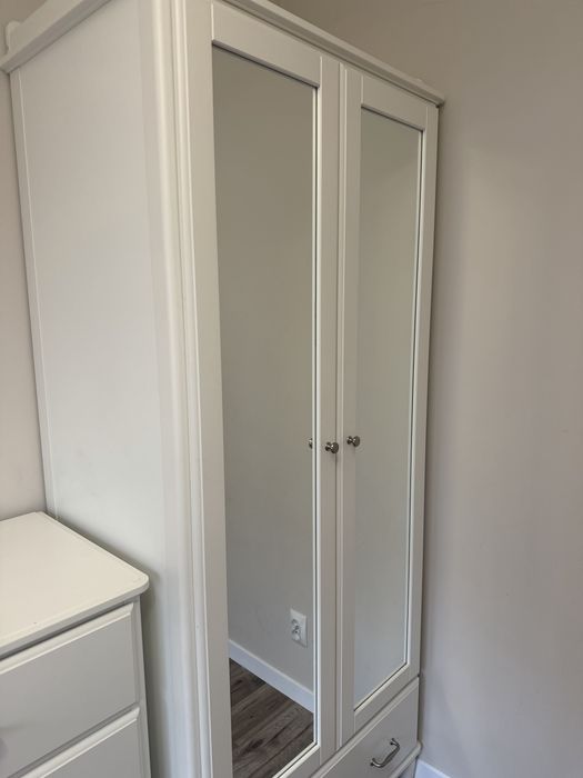 Szafa z lustrem i komoda TYSSEDAL Ikea