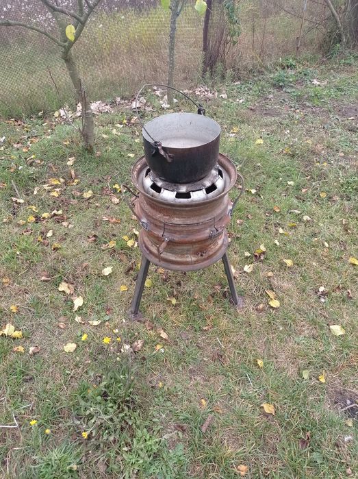 Піччь буржуйка .