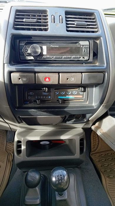 Jipe Nissan Terrano440366833924853766