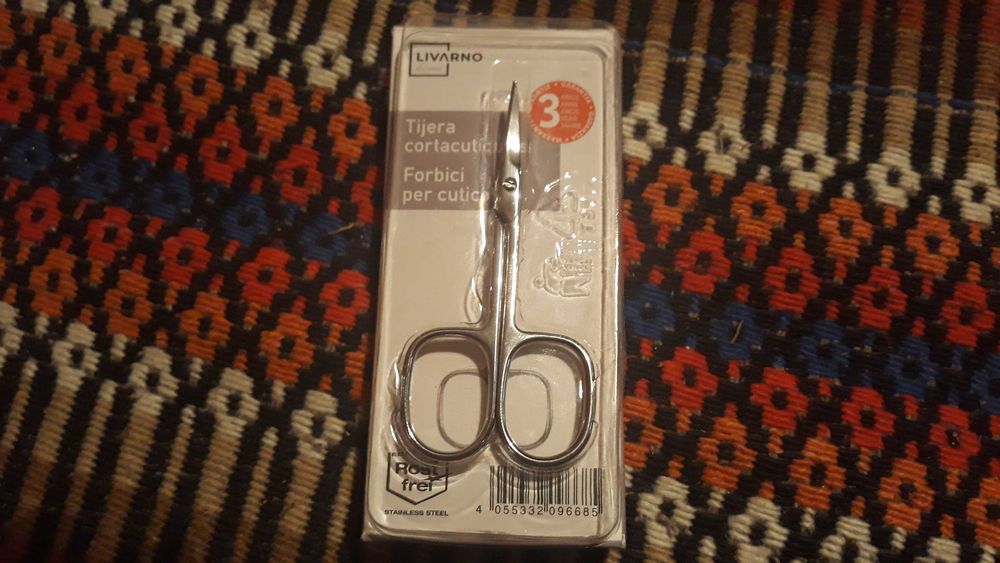 Tesoura para cutículas - nova - portes incluídos