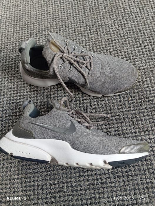 Buty damskie sportowe szare sneakersy Nike Presto Fly r. 38,5