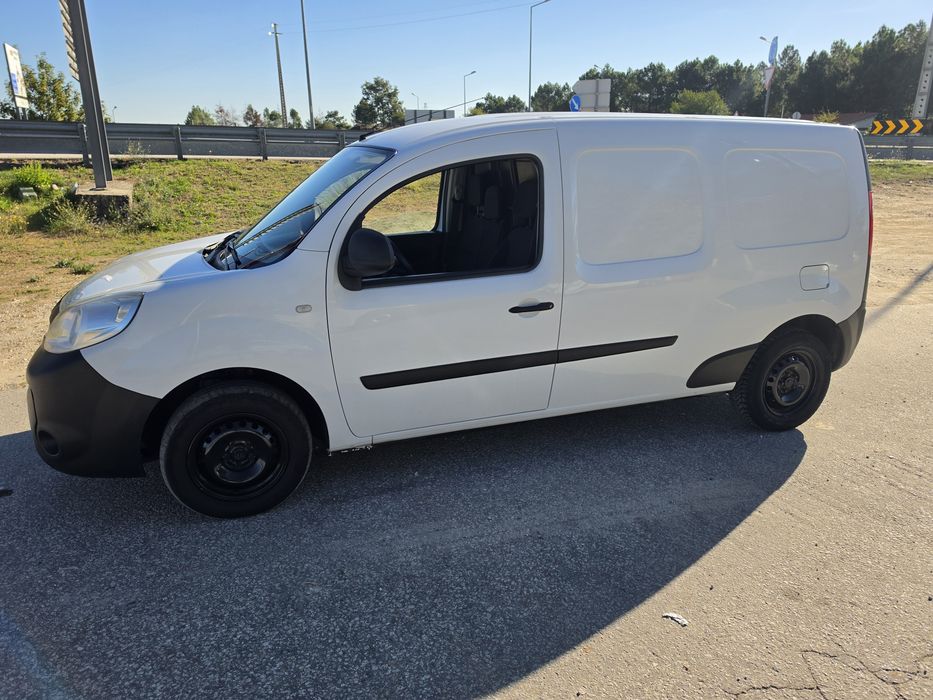 Renault Kangoo Maxi 90cv poucos kms