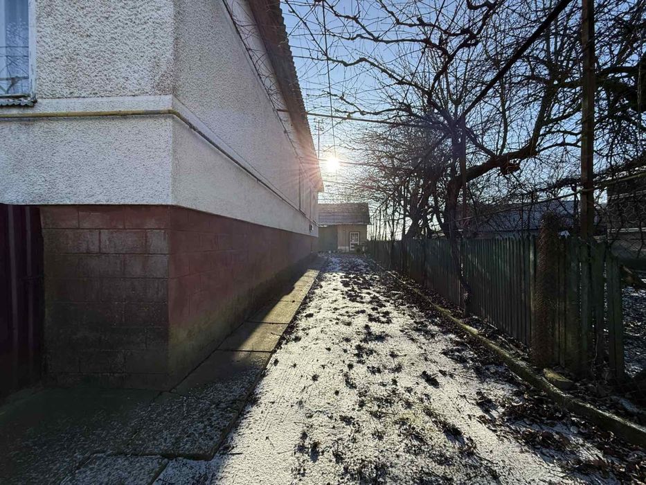 Продаю власний будинок в Закарпатській обл, с.Свобода