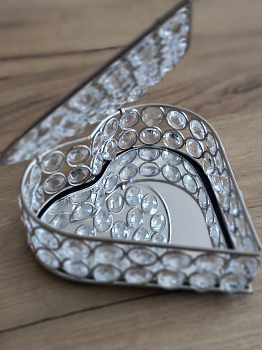 Szkatułka i świeczniki