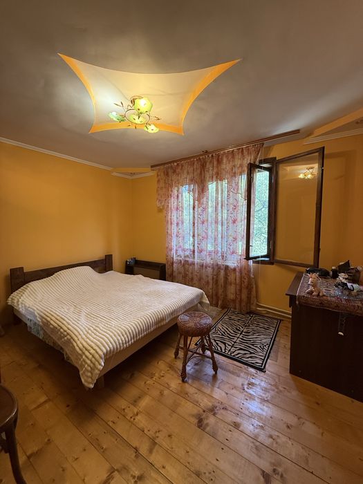 Сдається будинок у смт. Міжгірʼя