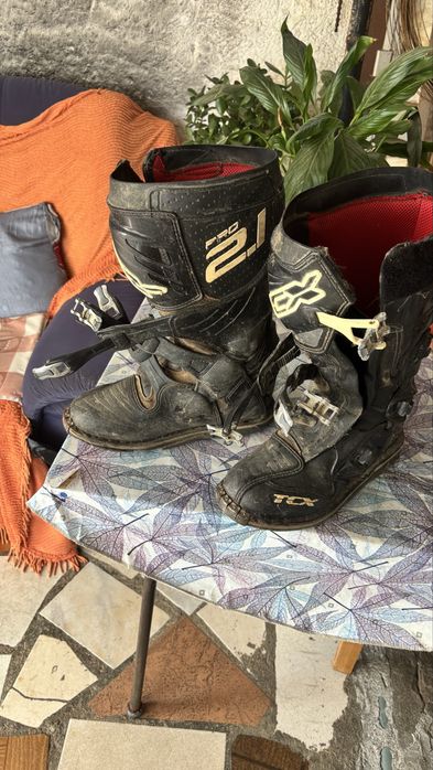 Vendo botas para mota de cross