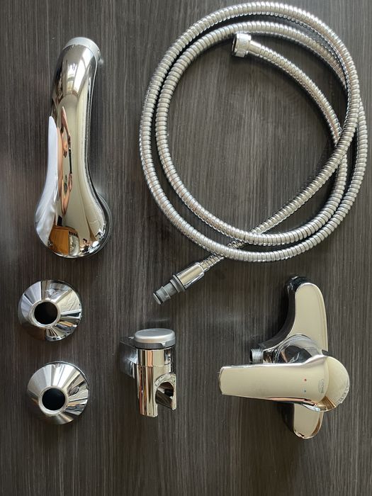 Misturadora da Grohe para chuveiro c/acessórios