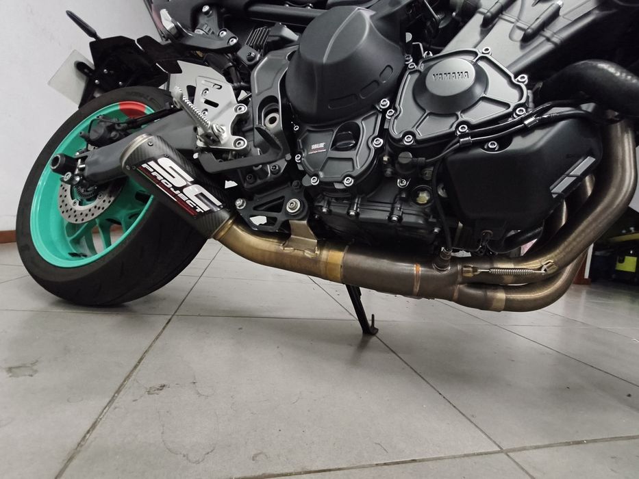 Escape SC project CR-T Yamaha MT 09