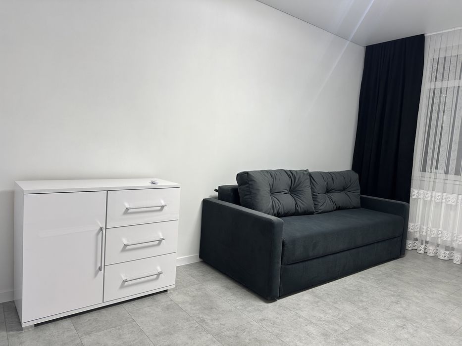 Оренда великої 2-х кімнатної,світло не вимикають