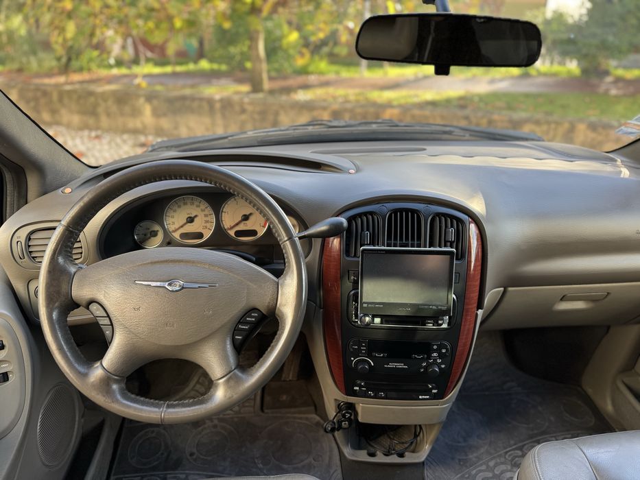 Chrysler Grand Voyager 2.8 CRD
