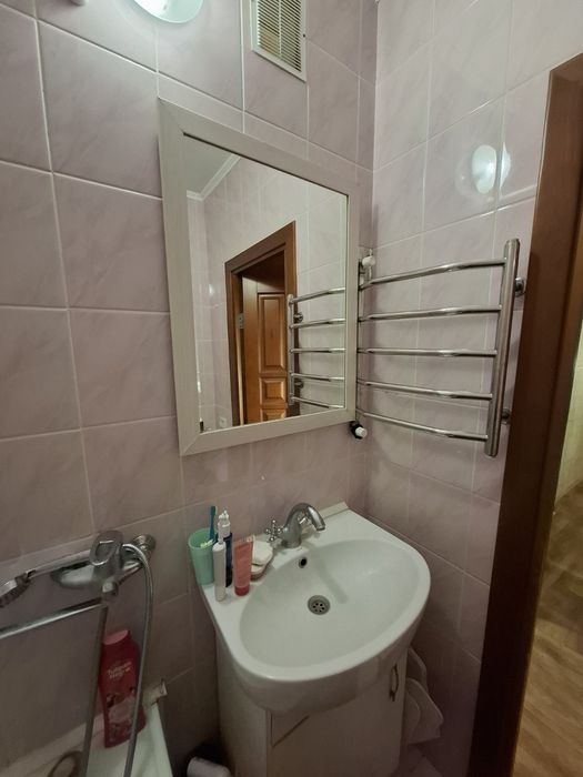 Оренда кімнати для дівчини