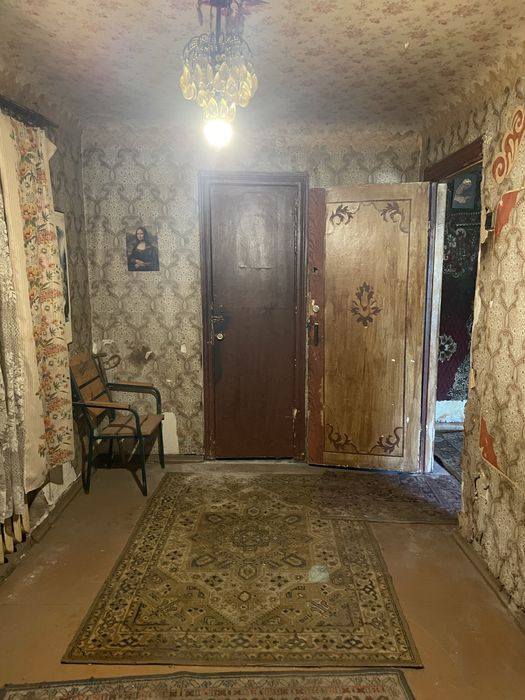 Продам 2х кімннатну квартиру по вул.Українська