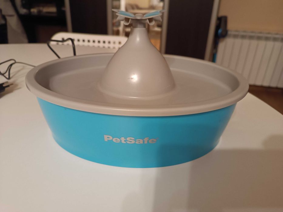 Poidło dla psa i kota Drinkwell Butterfly 1.5L