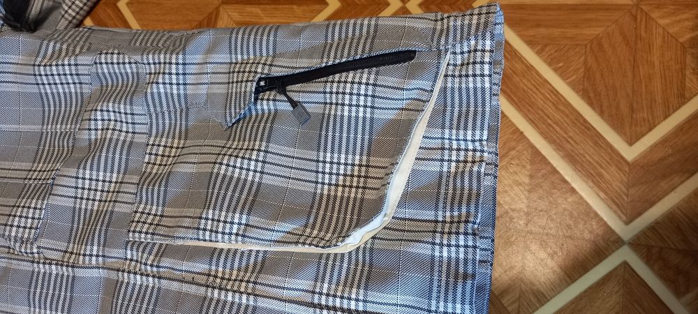 Куртка мембранна жіноча BELOW ZERO (Швейцарія) р. S ,M супер стан