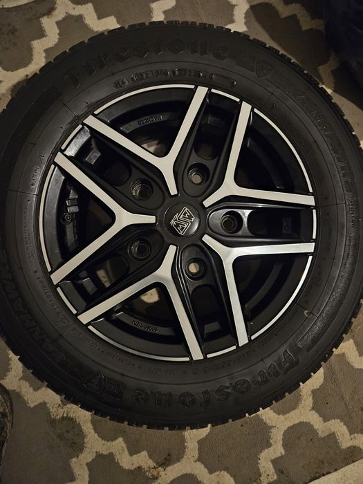 Alufelgi firmy OZ Racing Ford Custom