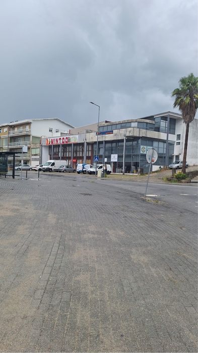 Apartamento 6 assoalhadas freamunde