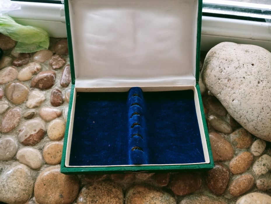 Коробки для украшений