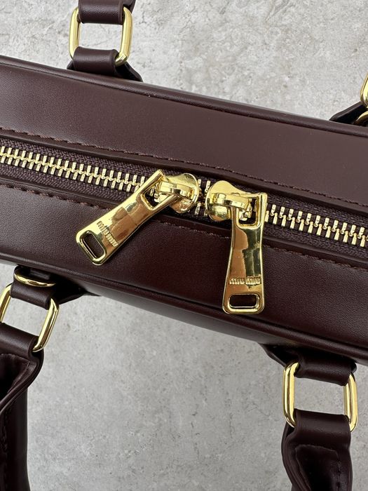 Сумка miu miu з натуральної шкіри