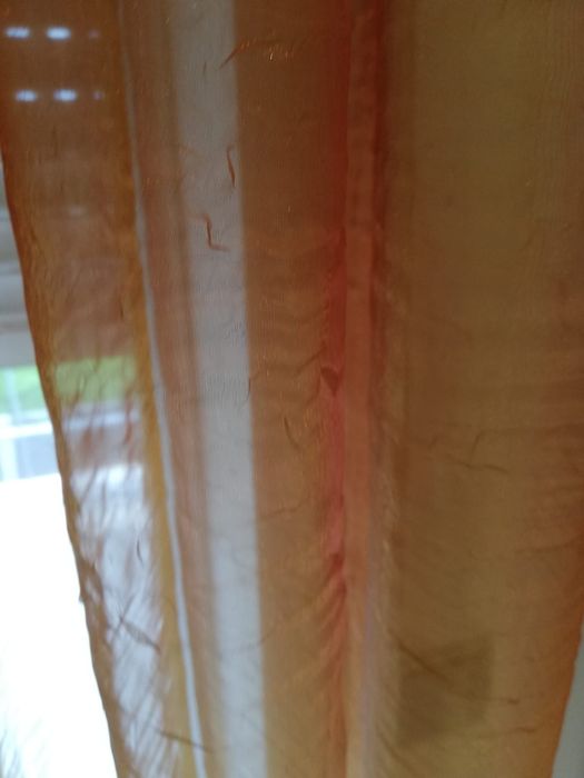 Candeeiros de quarto e cortina