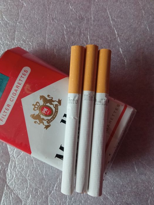 Marlboro papierosy z lat 80tych