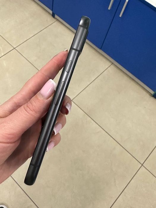 Google Pixel 8a в гарному стані
Google Pixel 8a в гарному стані 

Опис