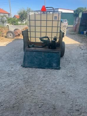 Vendo reboque agricola pratico