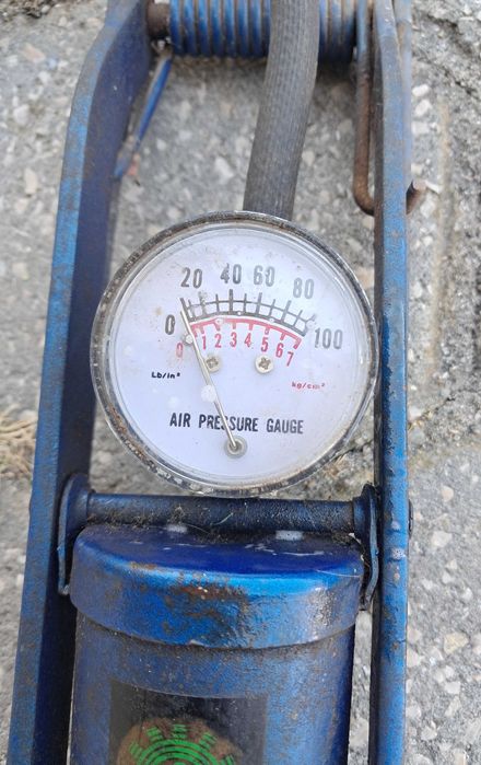 Bomba de pé, para encher pneus