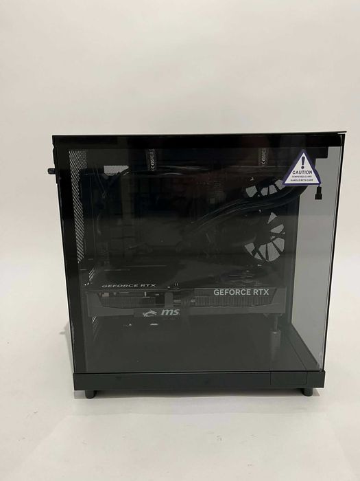 Komputer RTX 5070 Ti | Ryzen 7 9800X3D | 32 GB RAM | 2TB M2 + monitor